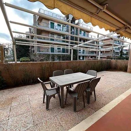 Appartamento Tranquillo Con Patio E Piscina La Caduta Eksteriør billede