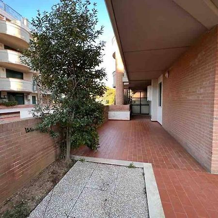 Appartamento Tranquillo Con Patio E Piscina La Caduta Eksteriør billede